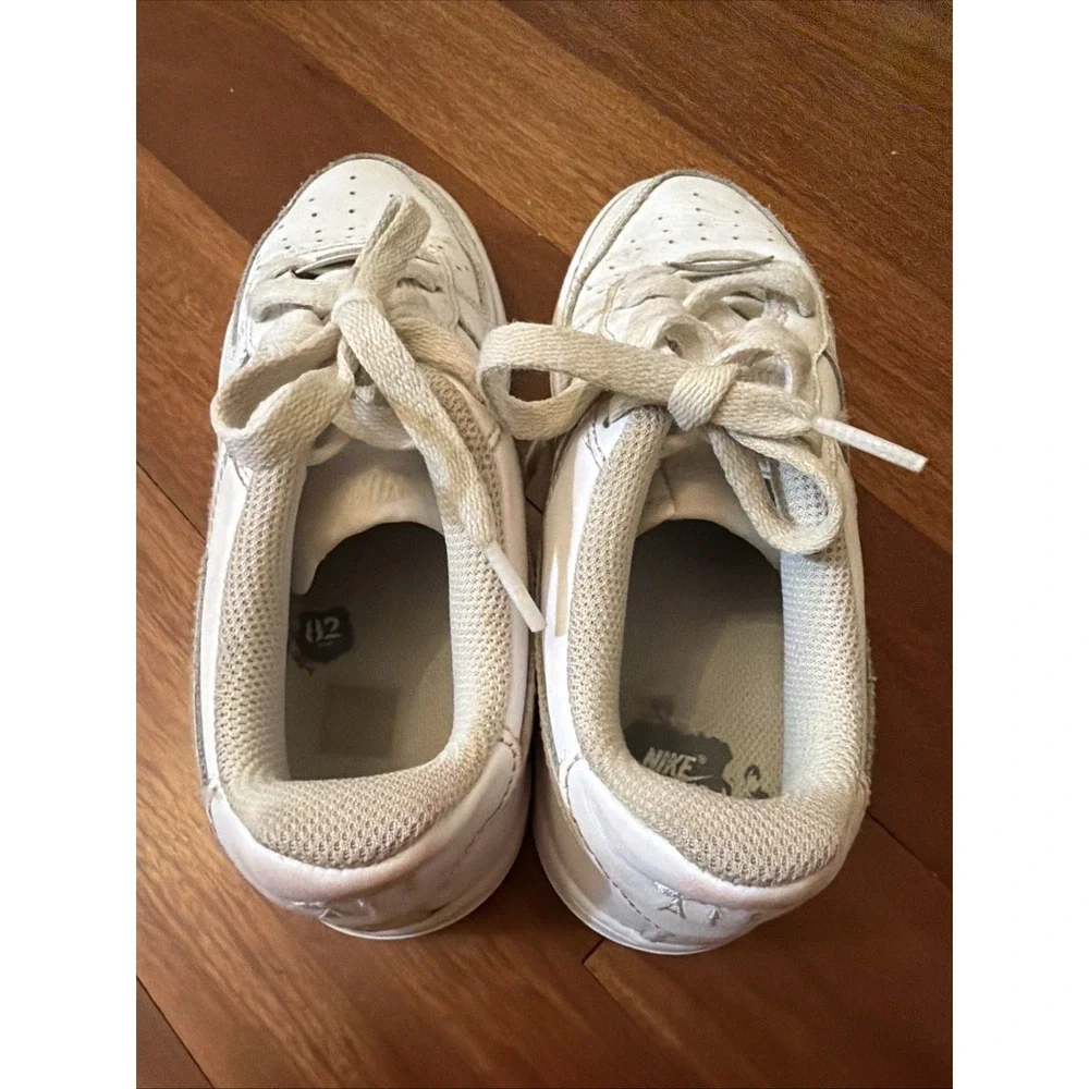 Nike Air Force 1 Low LE GS Triple White FV5951-111 Youth Size 3Y